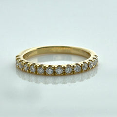 2.5mm .40 Ct 18k Wedding Band