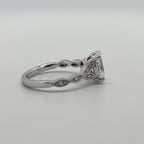 1.40 CT OVAL D-VVS1