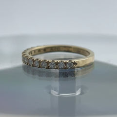 2.5mm .40 Ct 18k Wedding Band